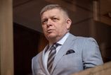 Robert Fico na zozname hanby predatorov slobody tlace