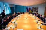 Ukrajinsky a americky tim pokracuju v rokovaniach v Berline