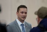 Gronsky premier Gronsko je sucastou NATO a ak by doslo k vojenskemu zasahu malo by to dosledky aj pre zvysok sveta