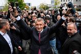 Andrej Babis a spol sa vyfarbili uz po necelych 3 mesiacoch Najdrahsi slib odlozili do skrine