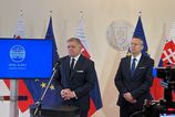 Koalicia riskuje kolaps samosprav Riesenie odsuva na september