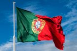 Povedali im nech hladaju hracku a usli Portugalska policia vypatrala par ktory nechal malych chlapcov s previazanymi ocami v lese
