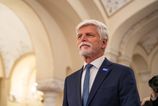 Novym sefom ceskej armady sa stal general Miroslav Hlavac Prezident Pavel upozornuje na narocne obdobie modernizacie a vojen
