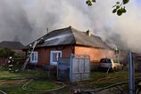 Poziar v Tvrdosovciach znicil tri domy a auta skoda presiahla 215tisic eur