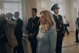Symbolika alebo odložená premiéra? Dokument Prezidentka sa konečne dočkal vysielania, STVR sa bráni kritike. 2 Symbolika alebo odlozena premiera Dokument Prezidentka sa konecne dockal vysielania STVR sa brani kritike