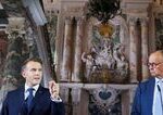 Merz slubuje Macronovi uzke partnerstvo Spolocny zavazok k zjednotenej Europe ma byt pilierom Berlinu