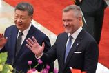 Peter Pellegrini rokoval v Pekingu so Si Tin pchingom Pozval ho na navstevu Slovenskej republiky