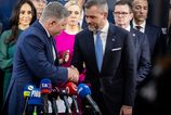 Slovensko podporí závery samitu NATO, no bez dodávok zbraní pre Ukrajinu. Pellegrini a Fico sa zhodli. 2 Slovensko podpori zavery samitu NATO no bez dodavok zbrani pre Ukrajinu Pellegrini a Fico sa zhodli