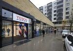 Tesco skutone bali kufre Zhltne jeho 185 predajni drava Biedronka alebo domaci financni zraloci