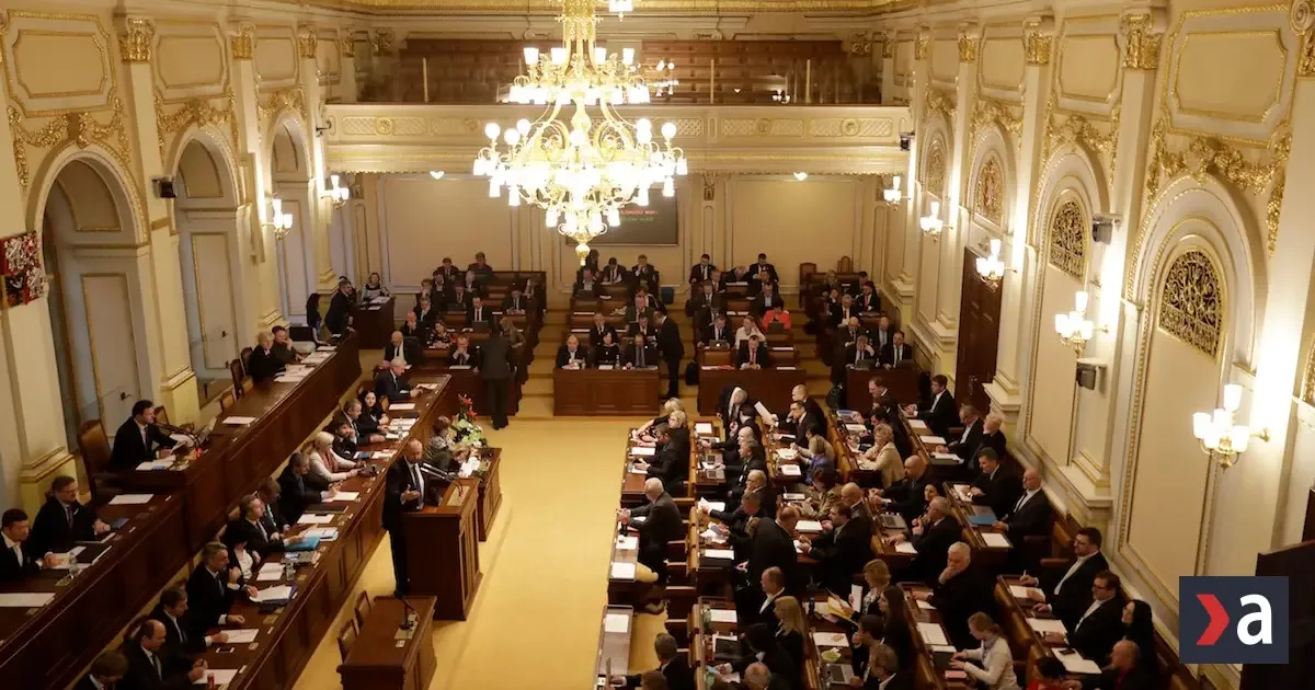 Český parlament čelí napätému hlasovaniu o dôvere Babišovej vláde