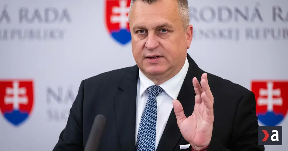 Danko hrozí Ficovi: Ak Taraba neskončí, odvolám ho s kýmkoľvek 2 Danko hrozí Ficovi: Ak Taraba neskončí, odvolám ho s kýmkoľvek