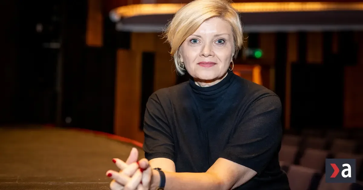 Divadlo by nemalo byť luxusom, ale potrebou, tvrdí šéfka Divadla P. O. Hviezdoslava 2 Divadlo by nemalo byť luxusom, ale potrebou, tvrdí šéfka Divadla P. O. Hviezdoslava