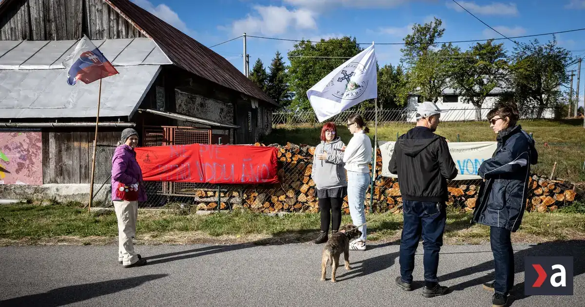 Domobranou proti priehrade Tomáša Tarabu: Ľudia z Látok očakávajú ďalšie nočné prekvapenie 2 Domobranou proti priehrade Tomáša Tarabu: Ľudia z Látok očakávajú ďalšie nočné prekvapenie