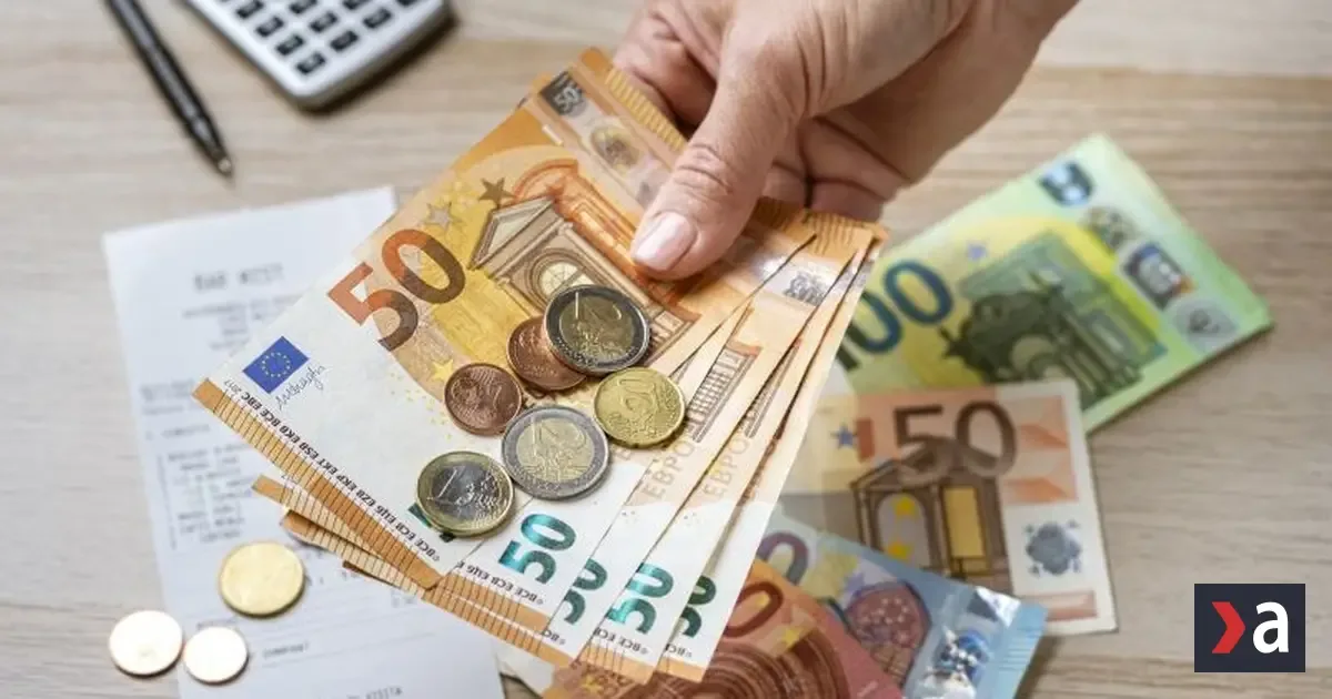 Hypotéky na Slovensku môžu čoskoro zdražieť. Ako si „zamknúť“ aktuálny úrok? 2 Hypotéky na Slovensku môžu čoskoro zdražieť. Ako si „zamknúť“ aktuálny úrok?