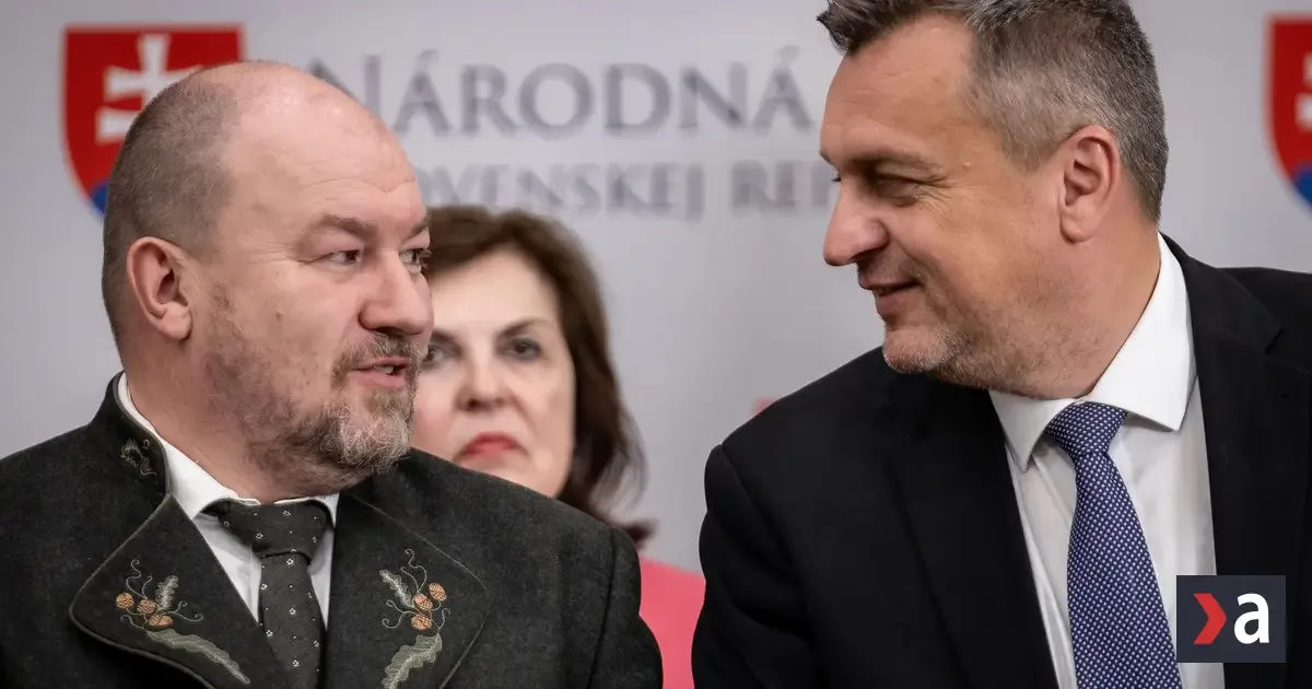 Kritizoval Dubaj, v Osake míňal ešte viac. Šéf NKÚ žiada trestnú zodpovednosť