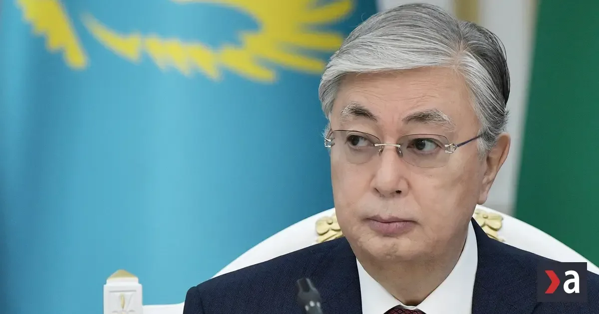 Nehoda počas námorného cvičenia si vyžiadala 14 obetí. Prezident vyhlásil štátny smútok 2 Nehoda počas námorného cvičenia si vyžiadala 14 obetí. Prezident vyhlásil štátny smútok