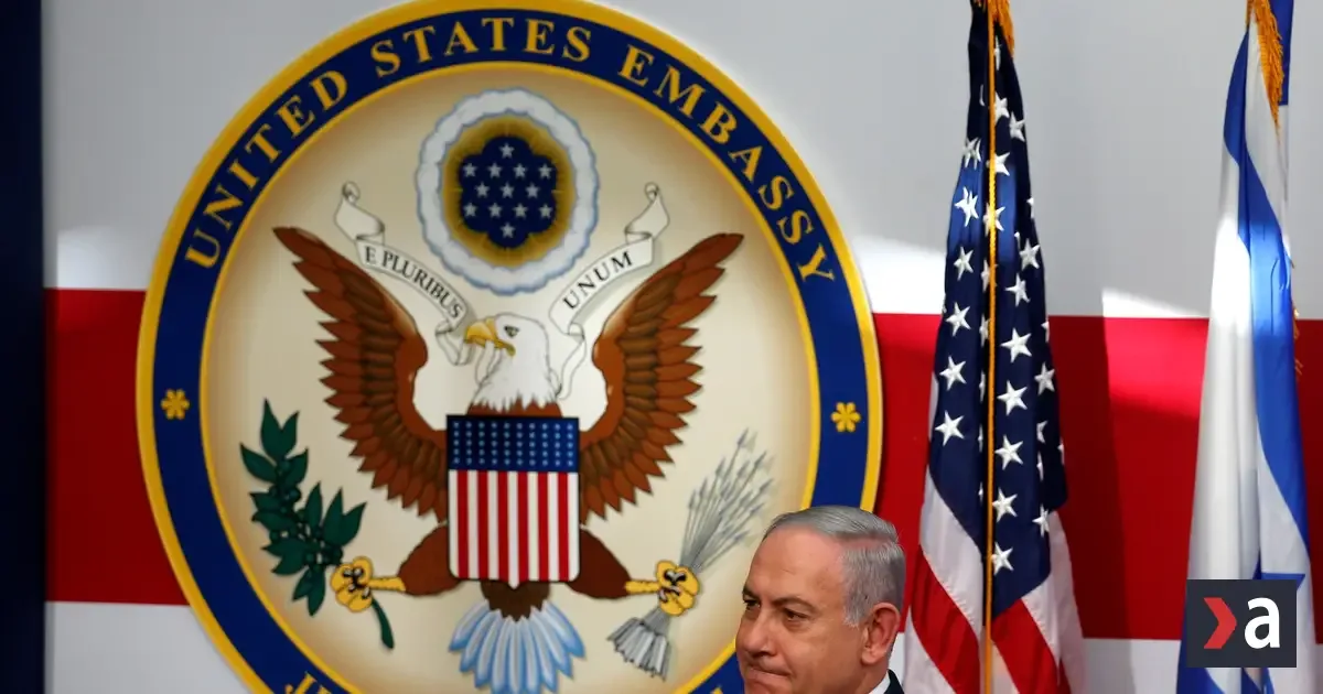 Netanjahuov Likud chce pred voľbami zabrániť návratu Izraelčanov zo zahraničia