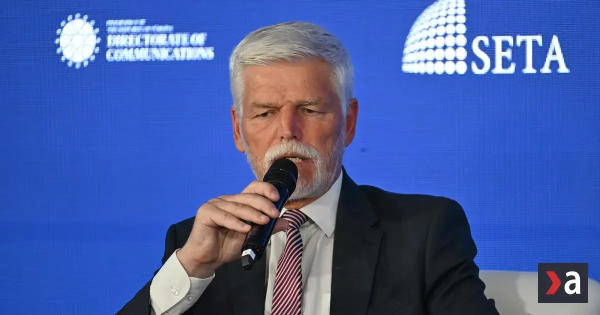 Pavel odpovedal Ficovi: Mier prichádza s ochotou brániť sa, nie s rečami 3 Pavel odpovedal Ficovi: Mier prichádza s ochotou brániť sa, nie s rečami