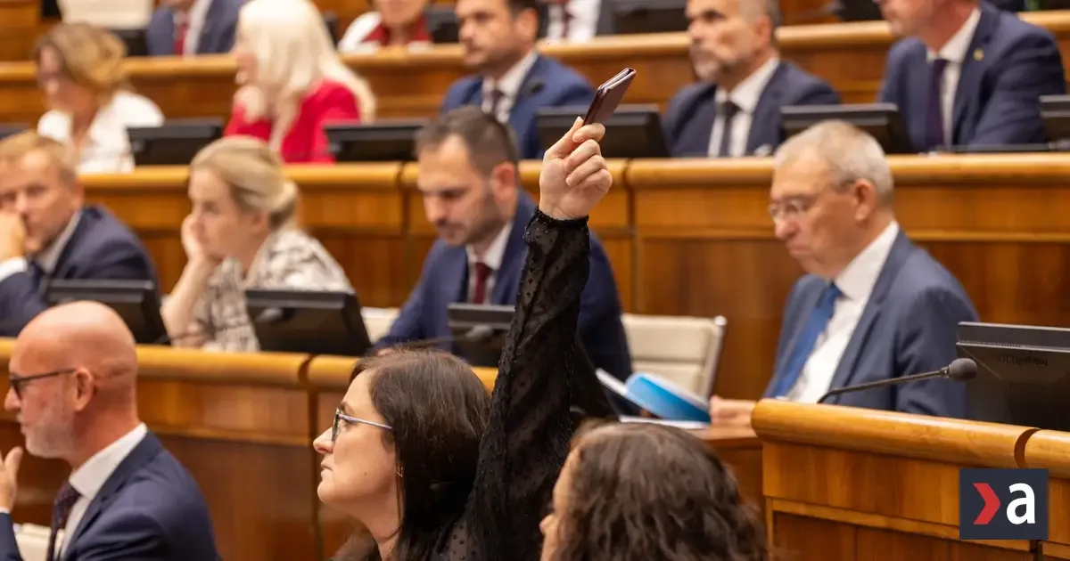 Poslanci NR SR otvorili štvrtý rokovací deň, riešia zmeny v zákone o prevencii kriminality