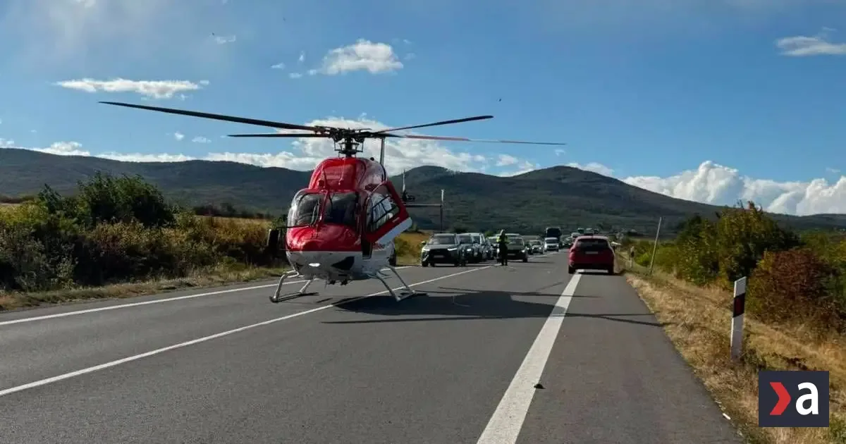 Pri Sečovciach sa zrazilo auto s maloletým dieťaťom, zasahoval aj vrtuľník 3 Pri Sečovciach sa zrazilo auto s maloletým dieťaťom, zasahoval aj vrtuľník