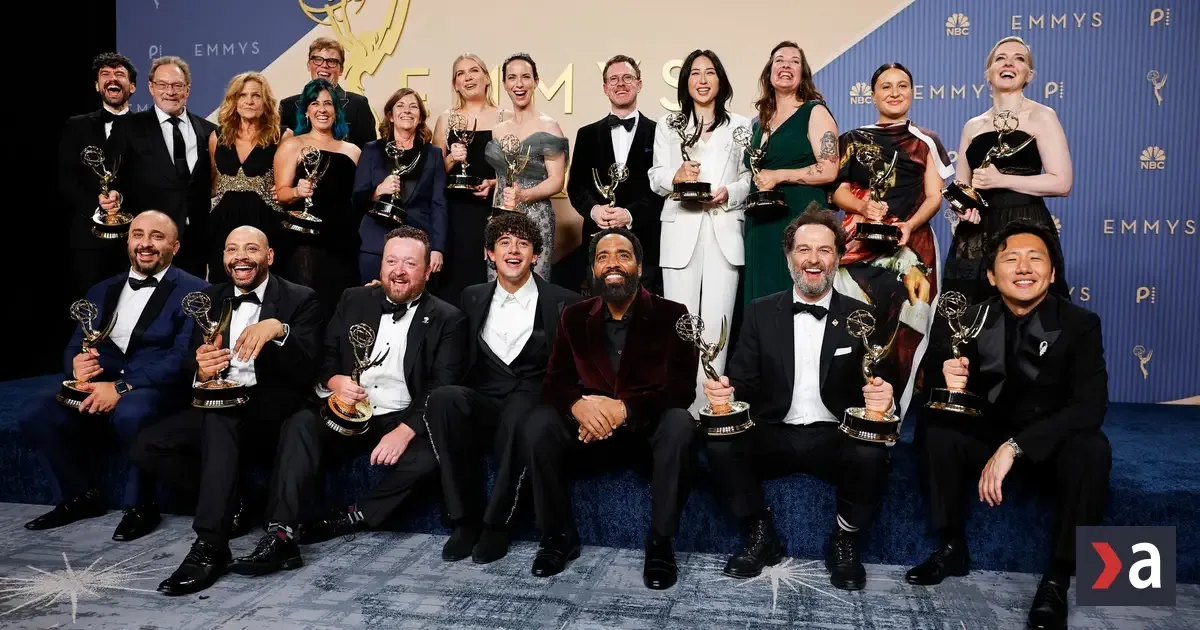 Seriál Widow's Bay získal najviac ocenení na tohtoročných cenách Emmy 4 Seriál Widow's Bay získal najviac ocenení na tohtoročných cenách Emmy