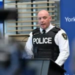 Streľba pri synagóge v Kanade zranila dvoch ľudí vrátane policajta
