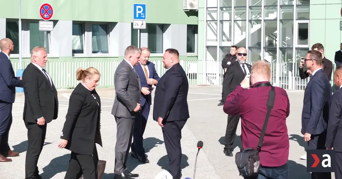 Tragédia v Staškove zatienila rekonštrukciu nemocnice. Premiér žiada autoritu učiteľov