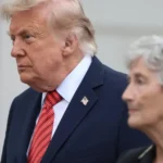 Trump pricestoval do Írska, stretne sa s premiérom aj prezidentkou