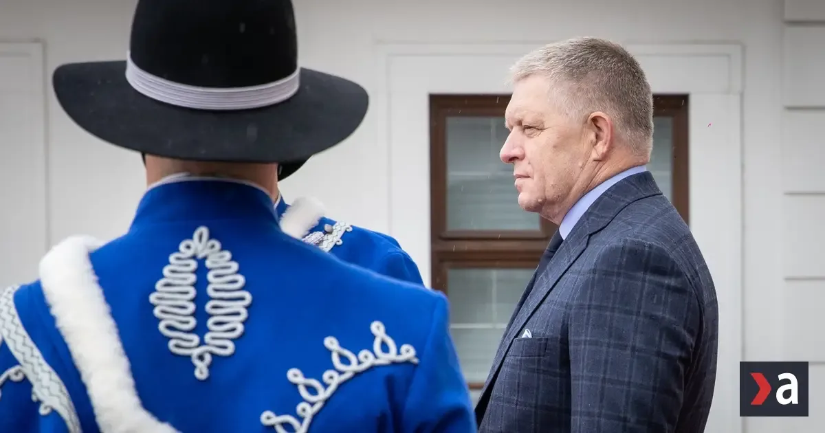 Zlyhávate, radšej odstúpte, ale tešíme sa. Fico posiela do Berlína čudné pozvanie