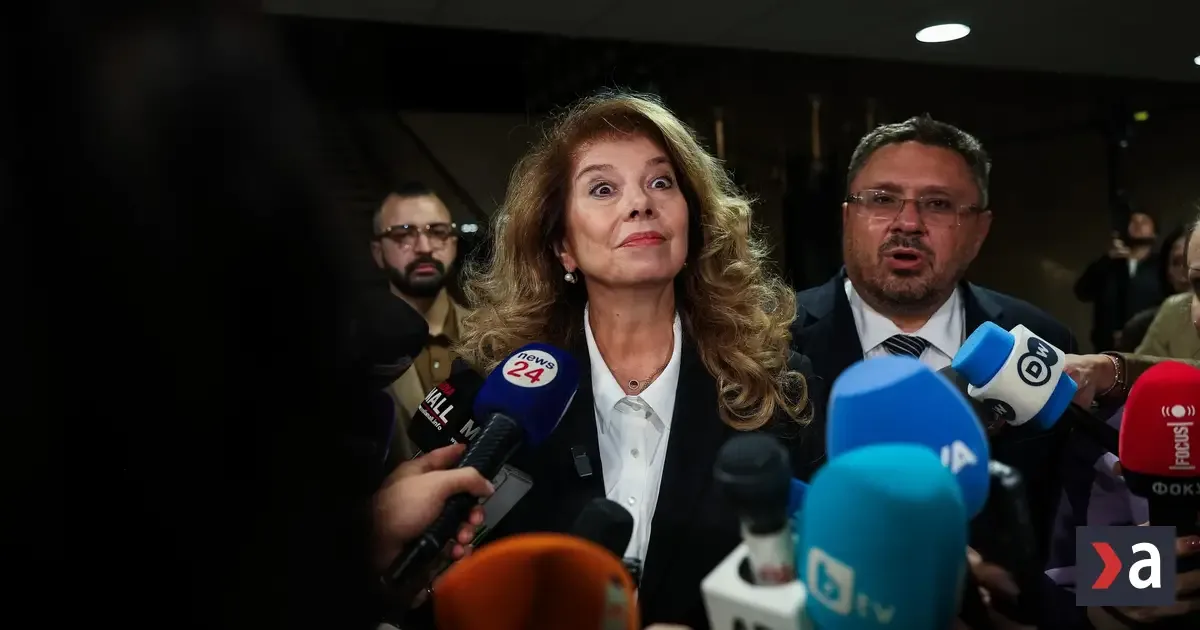 Bulharsko čaká druhé kolo volieb, Jotovová tesne vedie