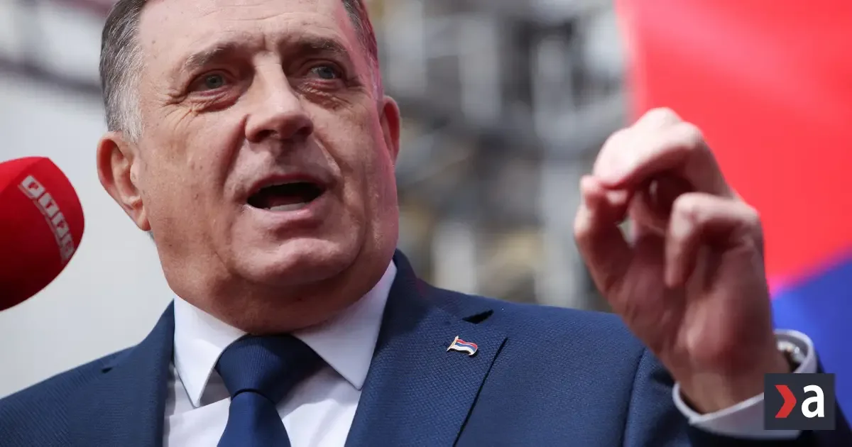 Dodik blahoželal Študentskej kandidátke, Vučičov spojenec o úzkej spolupráci