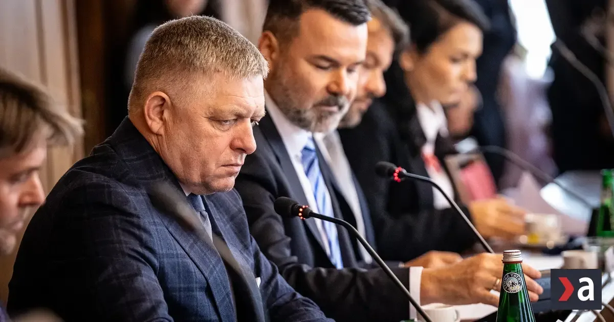 Fico opozičným poslankyniam: Správate sa ako baby na trhu