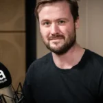 Od mechanika žiadame prax, no vo vláde nám stačia amatéri