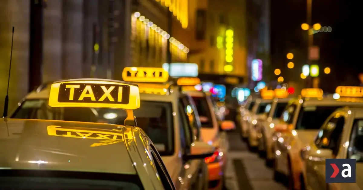Polícia pri kontrole taxislužieb našla stovky priestupkov a podozrenia z nelegálnej práce