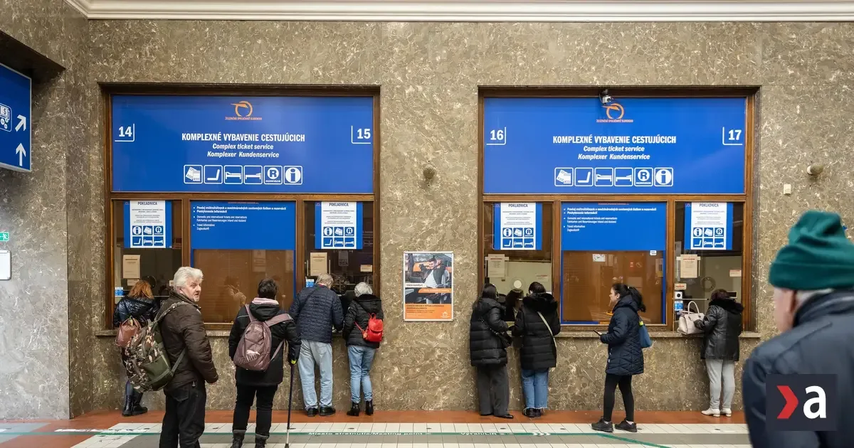 Polovičné cestovné na vlak je dostupné vo všetkých pokladniciach