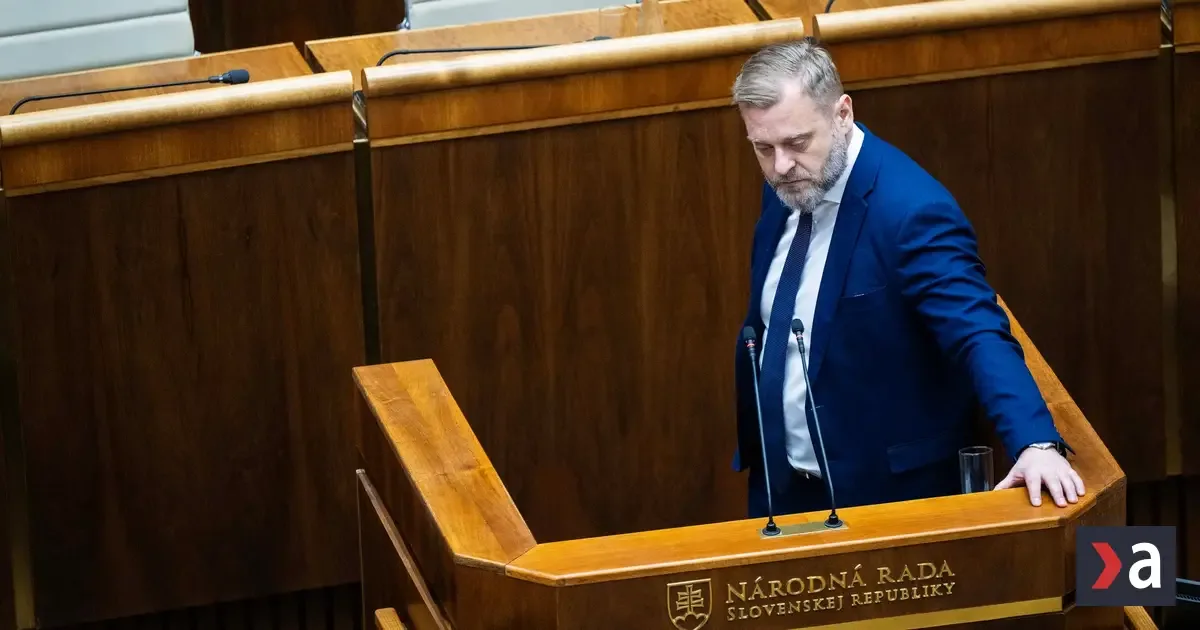 SaS kritizuje nákup sanitiek pre hasičov, vidí v ňom zákazku pre konkrétne firmy 3 SaS kritizuje nákup sanitiek pre hasičov, vidí v ňom zákazku pre konkrétne firmy
