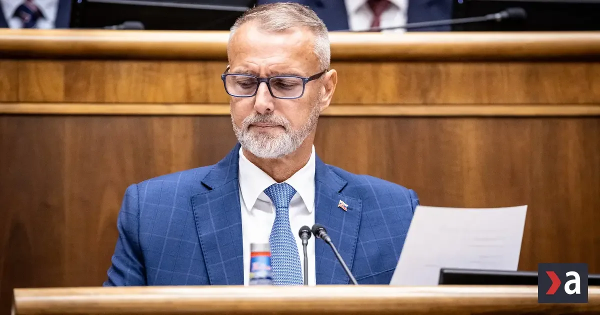 Šéf parlamentu Richard Raši ide do Budapešti pripomenúť si výročie revolúcie z roku 1956