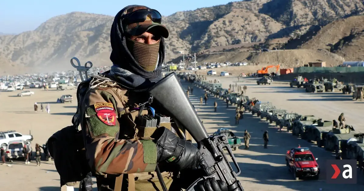 Taliban zaútočil na obytné domy a trhovisko v Pakistane, zahynul aspoň jeden človek
