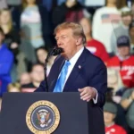 Trump sľúbil rešpektovať výsledky volieb, no len ak budú podľa neho spravodlivé