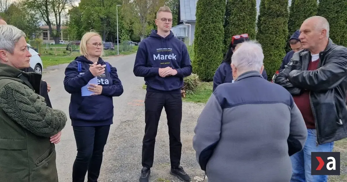 Volebná dráma v Kežmarku: Tesný výsledok, pád Jána Ferenčáka oslavovali pred jeho domom 2 Volebná dráma v Kežmarku: Tesný výsledok, pád Jána Ferenčáka oslavovali pred jeho domom